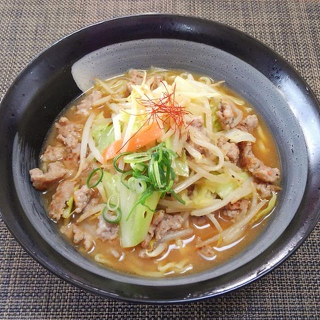 今更ですが酒粕の使い方に広がりを感じた☆酒粕入り味噌ラーメン♪☆♪☆♪