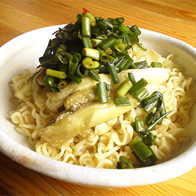 蒸し茄子＆青ねぎソースの冷やし麺