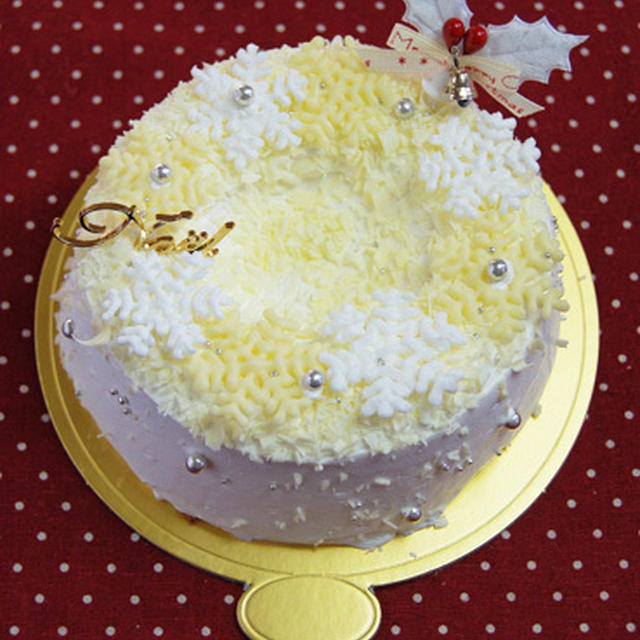 クリスマスケーキとチキンのクレープ