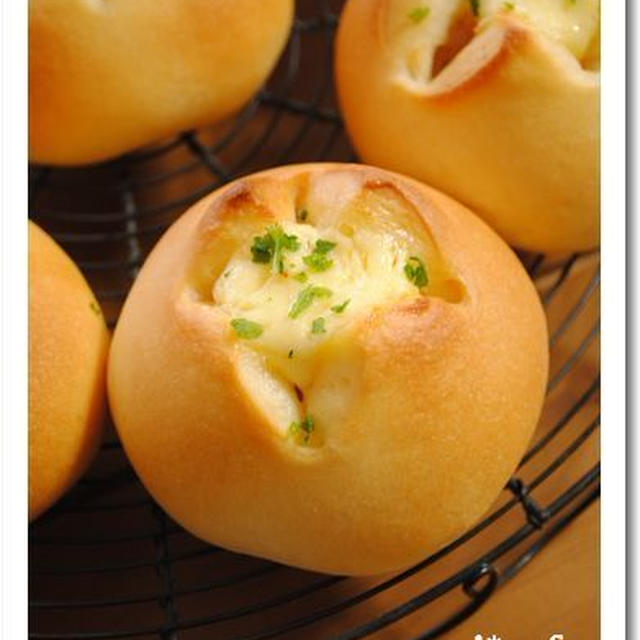 明太ポテトのお惣菜パン*