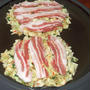 巻き寿司とお好み焼きです