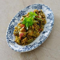 夏野菜とレンズ豆の煮込み