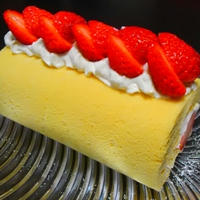 エイプリルフールにロールケーキを作る