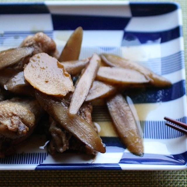 生活習慣病の予防に！手羽元とごぼうの煮込み