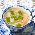 茎わかめとカニかまの中華スープ