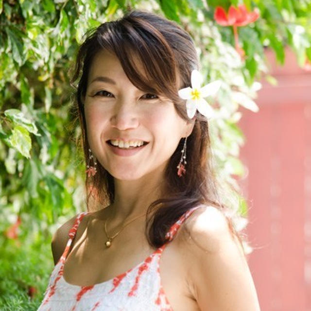 今日はALOHA STYLE主宰ハワイ島在住★ユリコ・ジョンソンさんのご紹介です！