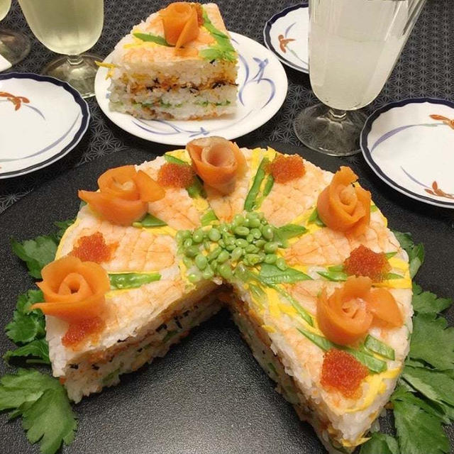 【#火を使わない料理】簡単なのに豪華なお寿司ケーキ