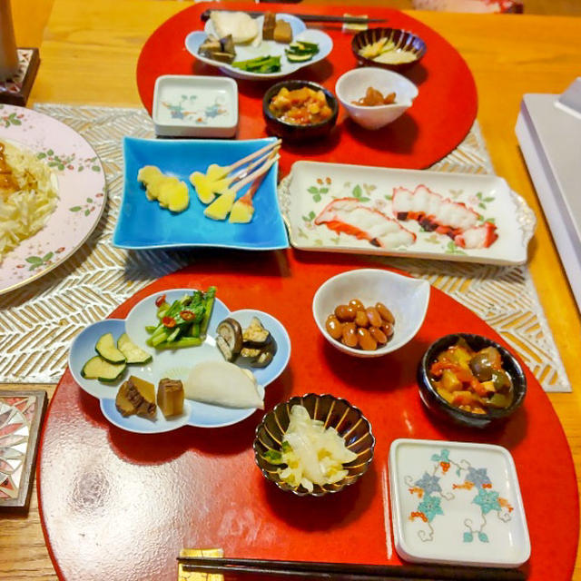 ダンナごはん！怪味チキンと白菜鍋と小鉢８品で晩酌