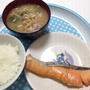 豚汁と鮭