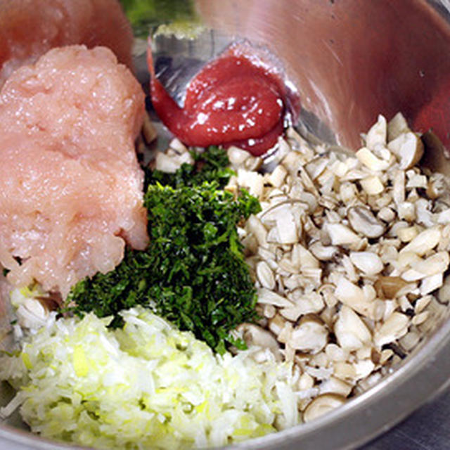 「鶏の梅そぼろ」のあれこれ