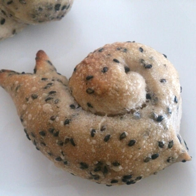 黒ゴマかたつむりベーグル