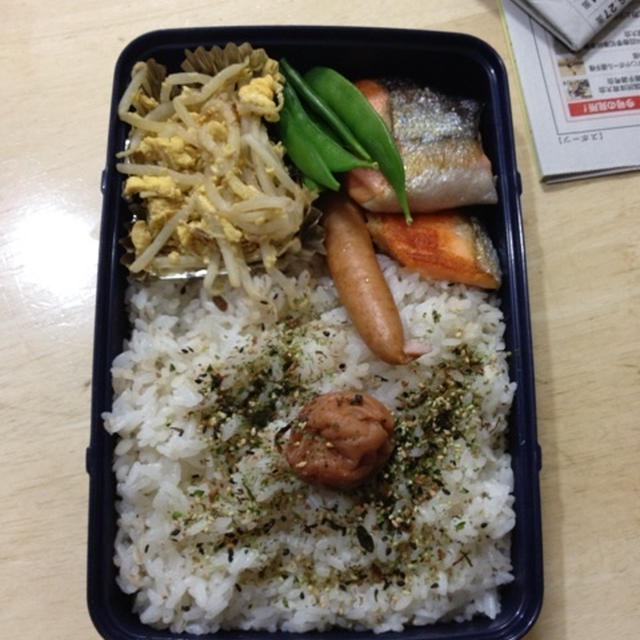 もやしと玉子炒め・鮭