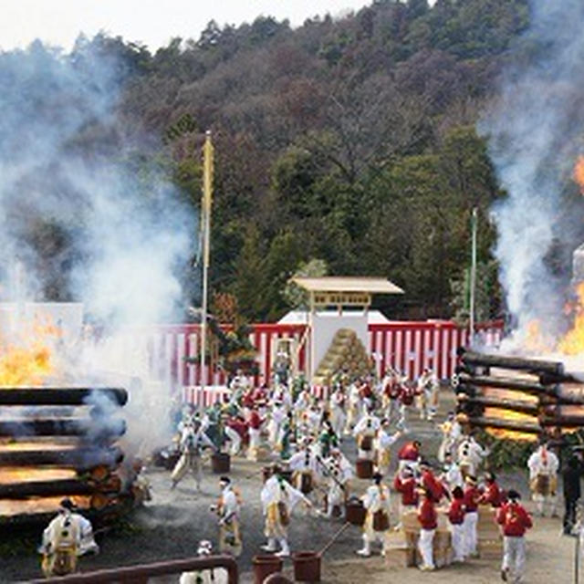 炎（ひ）の祭典「阿含の星まつり」