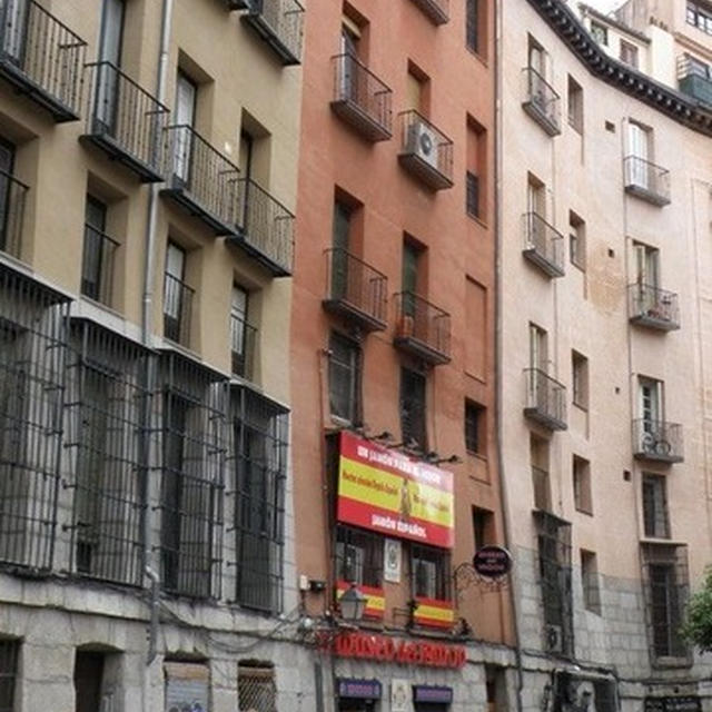 スペイン世界遺産の旅－レストランで缶詰を注文するのはやめよう！