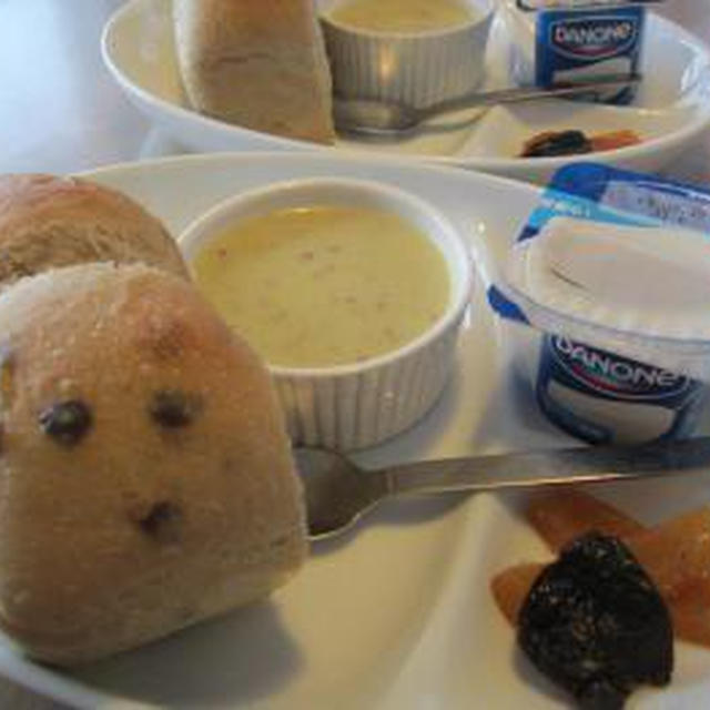 カフェオレチョコ・カフェオレーズンパン