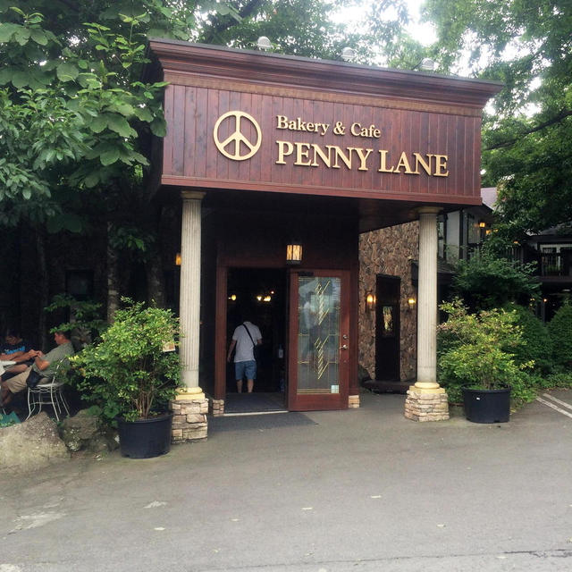 * 入場規制？！ペニーレイン那須店のブルーベリーブレッド♪