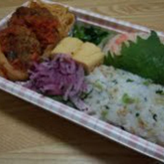 ～鮭と野沢菜じゃこのおにぎり弁当～今日のお弁当♪