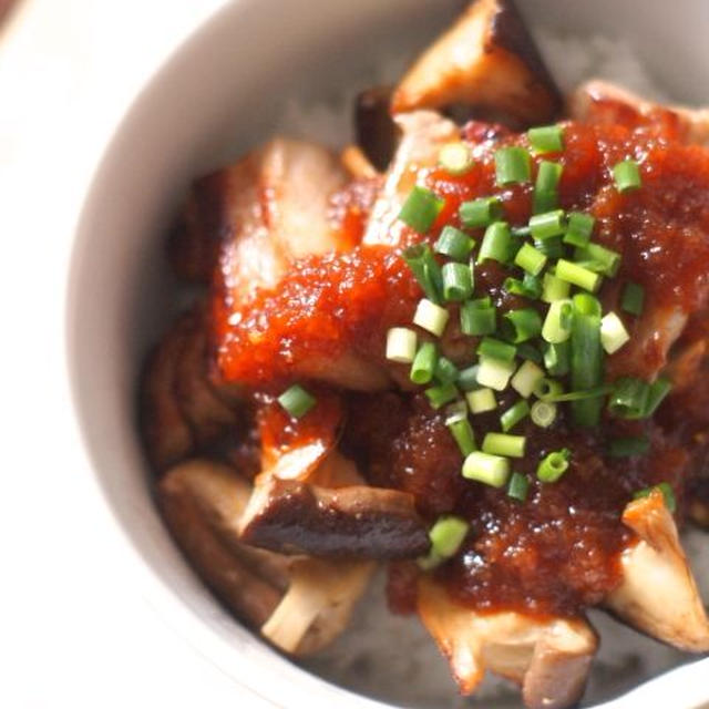 男子ごはん「男たちのシェア丼」（甘辛ダレのカリカリ豚丼 ）を作ってみた！