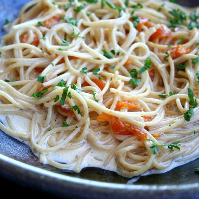Sea Urchin Cream Pastaうにくらげクリームパスタ