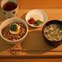 金曜のミニそぼろ丼と、ホッとしたこと。