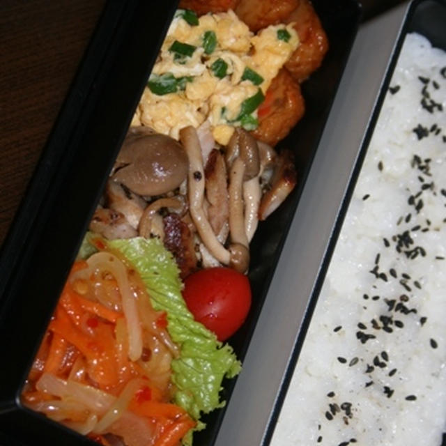5月21日　　自家製ハムと しめじ炒め弁当