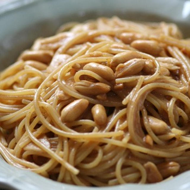 ピーナッツパスタ