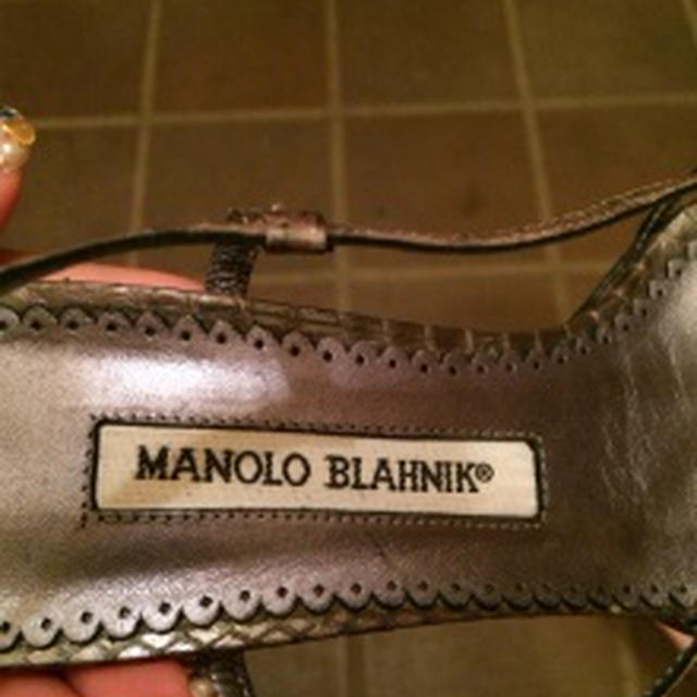 MANOLO BLAHNIK(マノロブラニク)のサンダル