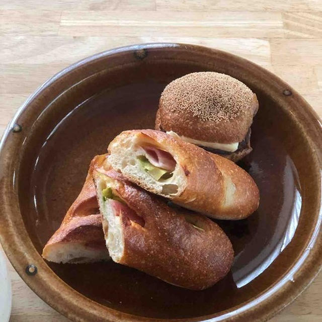 久々のÉPÉEのパン