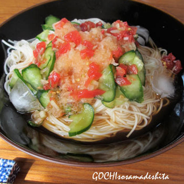 トマトとキュウリのぶっかけ素麺