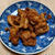 米粉をまぶして、鶏もも肉の唐揚げ
