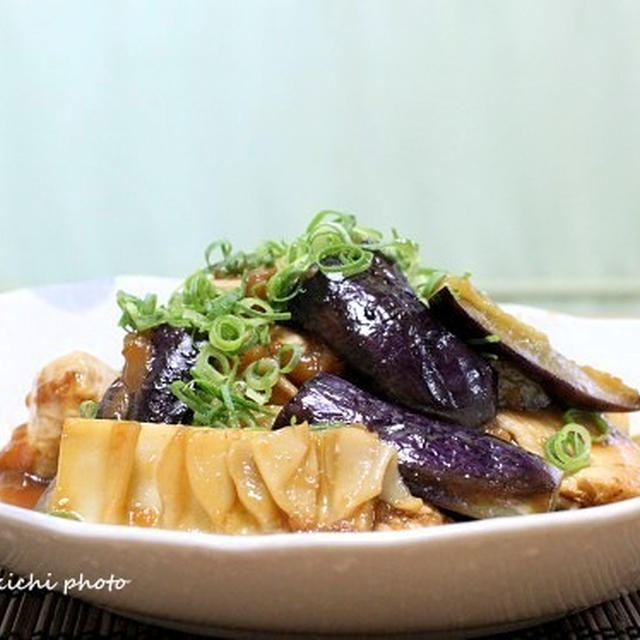 さっぱりと「茄子と筍の梅ポン酢炒め」＆ちょう地味ですが「牛肉とぜんまいの煮物」