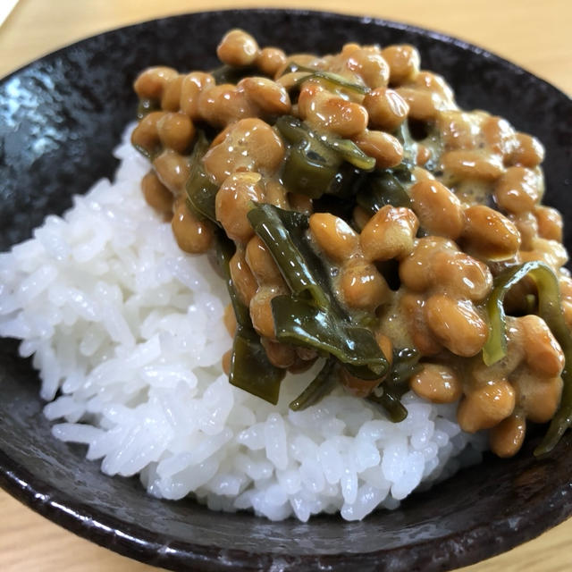 めっちゃ合う✨梅昆布納豆ご飯