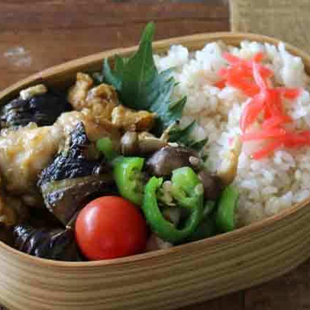 ごはんがとまんねぇ〜や！茄子と鶏ささみのオイスター炒め弁当