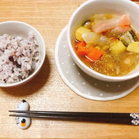 ニンニク風味の食べるおかず中華スープ