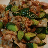 「きゅうりと豚肉のザーサイ炒め」　レシピ
