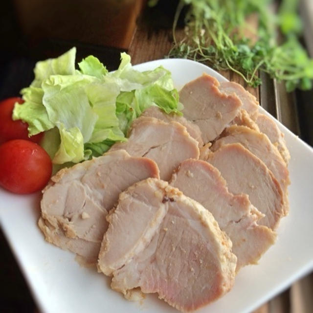 寝返りとレンジで作るチャーシュー