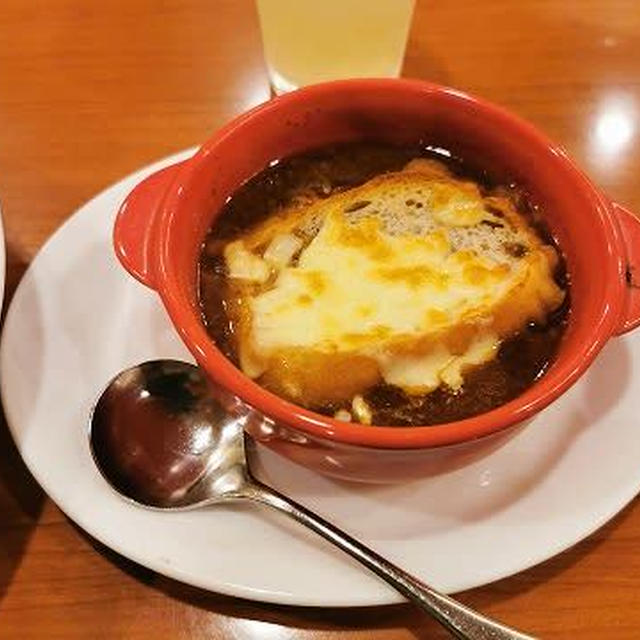 デニーズの「All Beef ハンバーグ～和風ソース」と「フレッシュ桃のザ・サンデー」