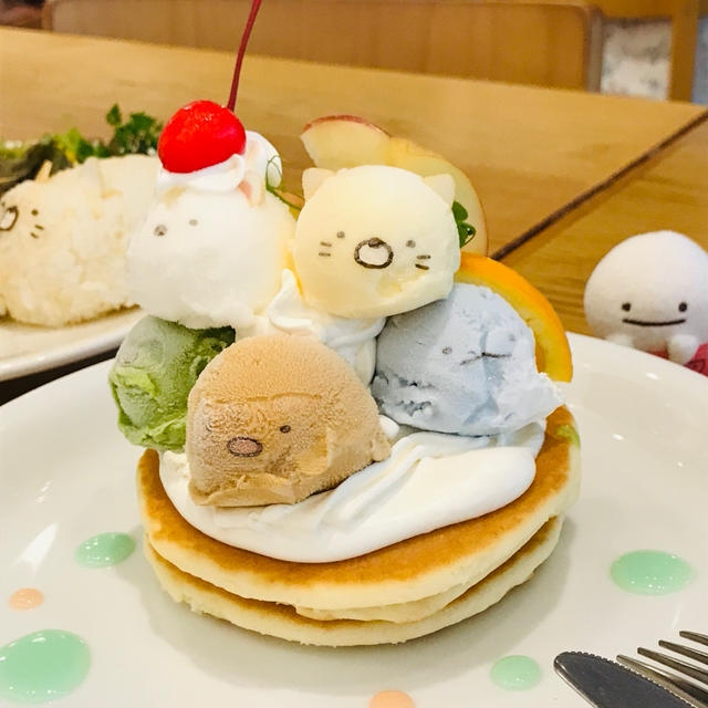 【コラボカフェ】って独特やね、すみっコぐらしカフェに行ってきました