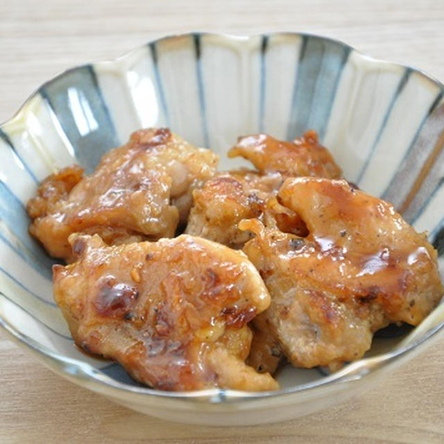 【ストックおかず】甘辛タレがごはんにもあう！ジューシー♡鶏肉の照り焼き