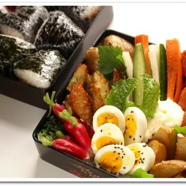 思い出綴り「泳げこいのぼり」「おにぎり弁当」「スイカ割り」高田橋にて。　孫のスナップP-４  です。