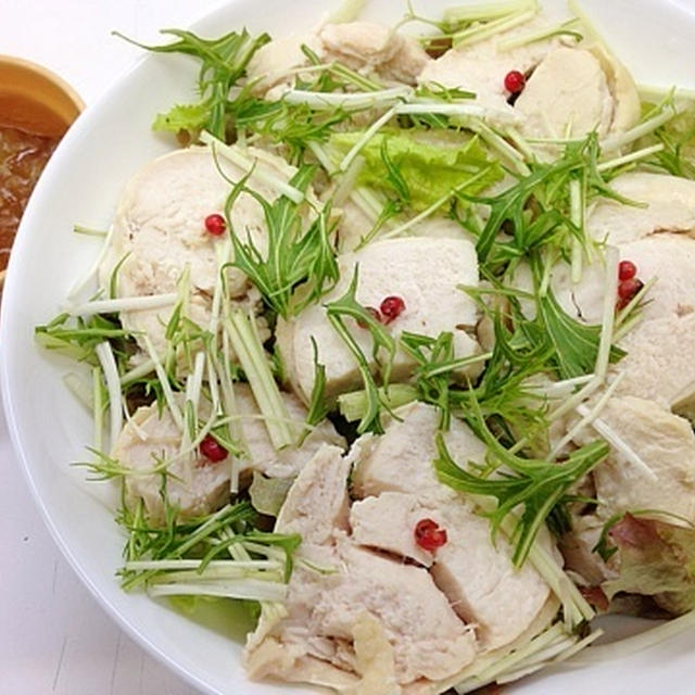 鶏ハムピンクペッパー と 水菜のサラダ By ｍｉｋｉｃｏさん レシピブログ 料理ブログのレシピ満載