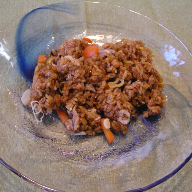 炒り大豆で八丁味噌のおこわ