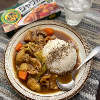 お蕎麦屋さんの＊和風根菜カレー