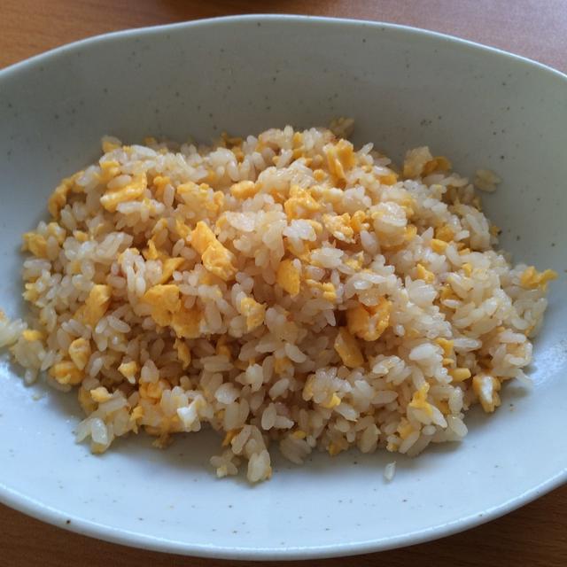 バーリアル炒飯　発泡酒のコクを炒飯に活かす