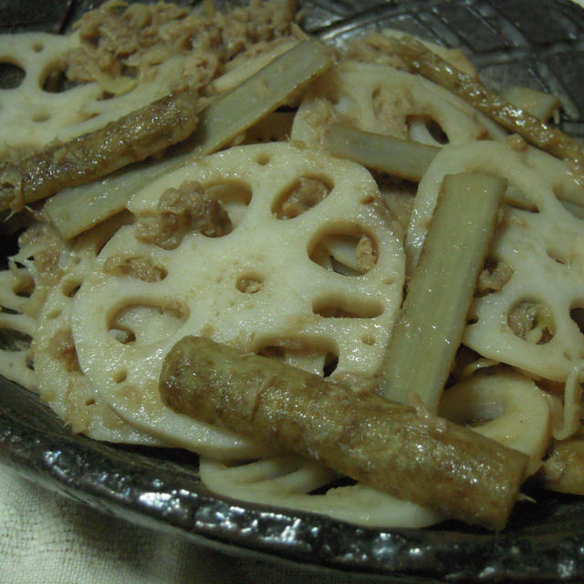 れんこんとツナの煮物
