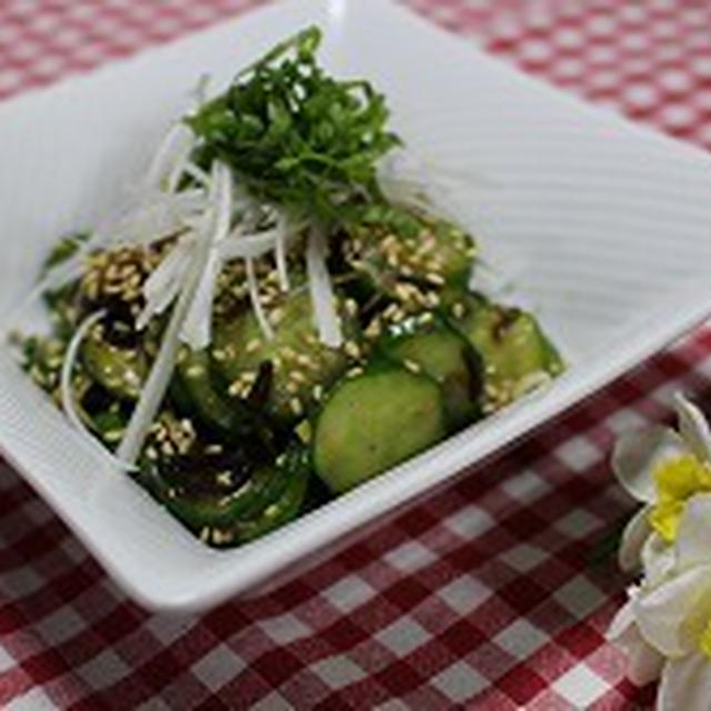 キュウリと香味野菜で作る箸休め