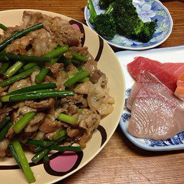 トンスーシャーと刺身。野菜たっぷり朝ごはん