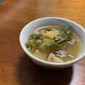 春野菜、葉玉葱をスープにする