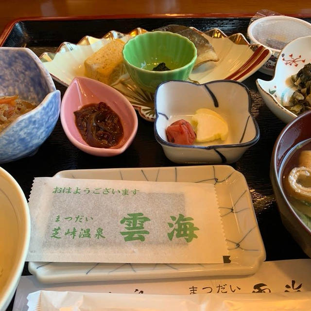 「まつだい芝峠温泉　雲海」の朝食も美味しかったです♫