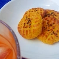 乾燥おからと野菜ジュースでクッキー